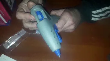 Обзор на Клеевой пистолет Dremel Glue Gun 930 Hobby
